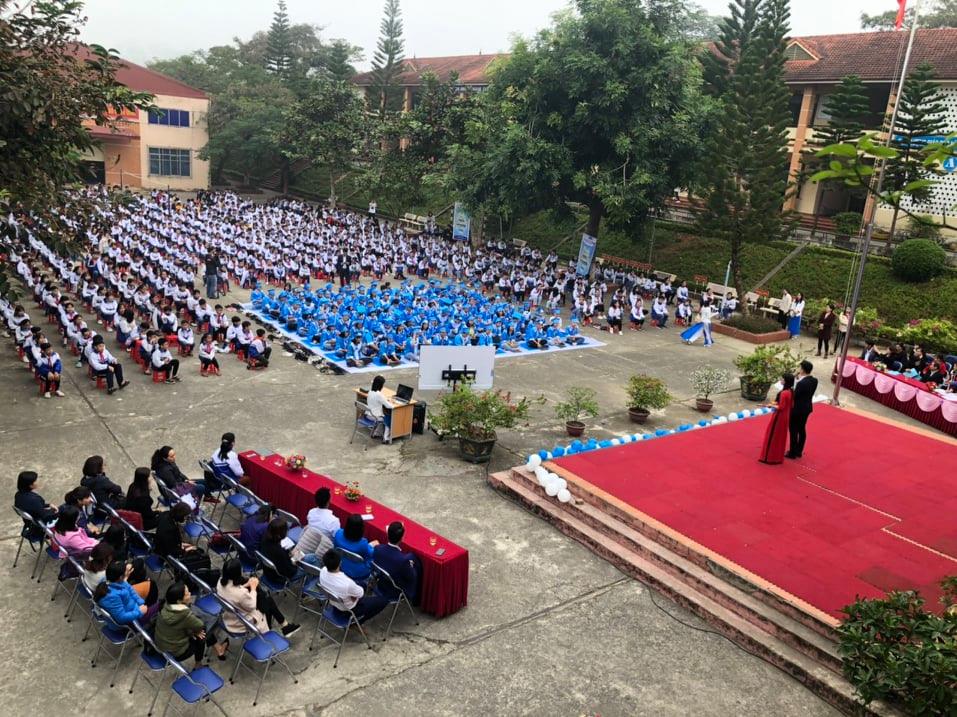 RUNG CHUÔNG VÀNG OLYMPIC TIẾNG ANH