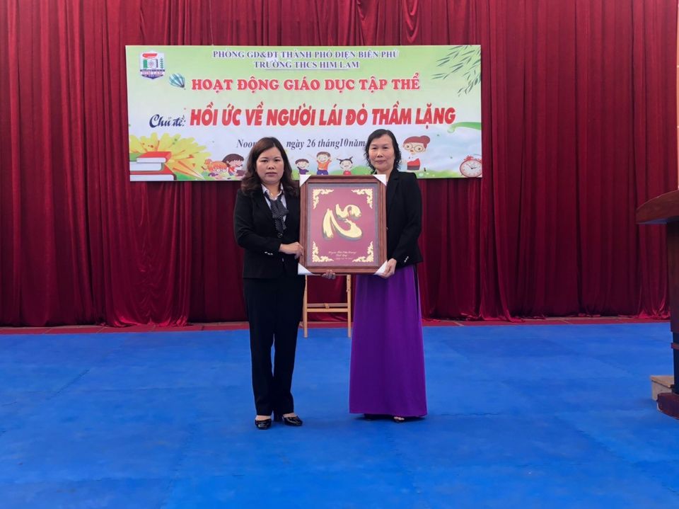 HỒI ỨC VỀ NGƯỜI LÁI ĐÒ THẦM LẶNG!