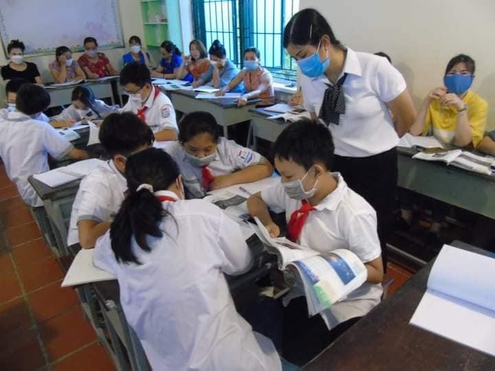 TRƯỜNG THCS HIM LAM TỔ CHỨC SINH HOẠT CHUYÊN MÔN CỤM TRƯỜNG GÓP PHẦN BỒI DƯỠNG ĐỘI NGŨ GIÁO VIÊN ĐÁP ỨNG THỰC HIỆN CHƯƠNG TRÌNH GIÁO DỤC PHỔ THÔNG 2018 ĐỐI VỚI LỚP 6.