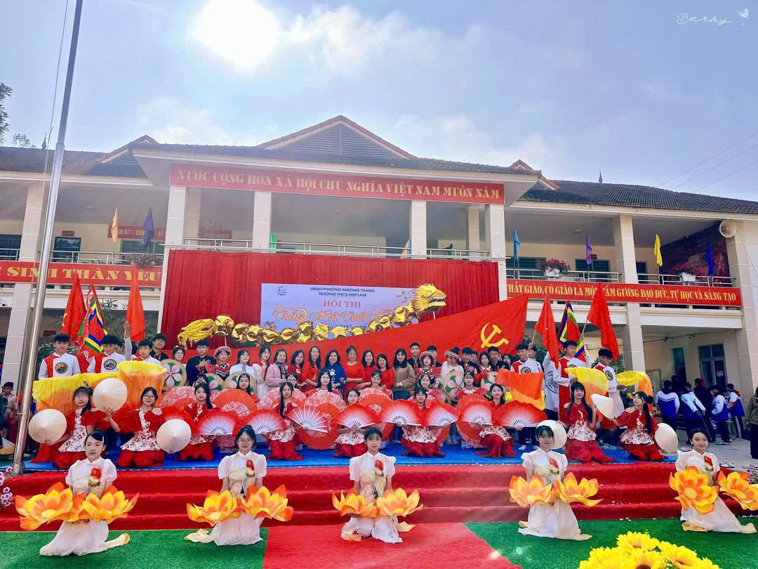 Hội thi tiếng hát tuổi hồng - Lan tỏa tinh thần tuổi trẻ chào mừng Đại hội Đảng toàn quốc, mừng Đảng quang vinh, mừng đất nước đổi mới