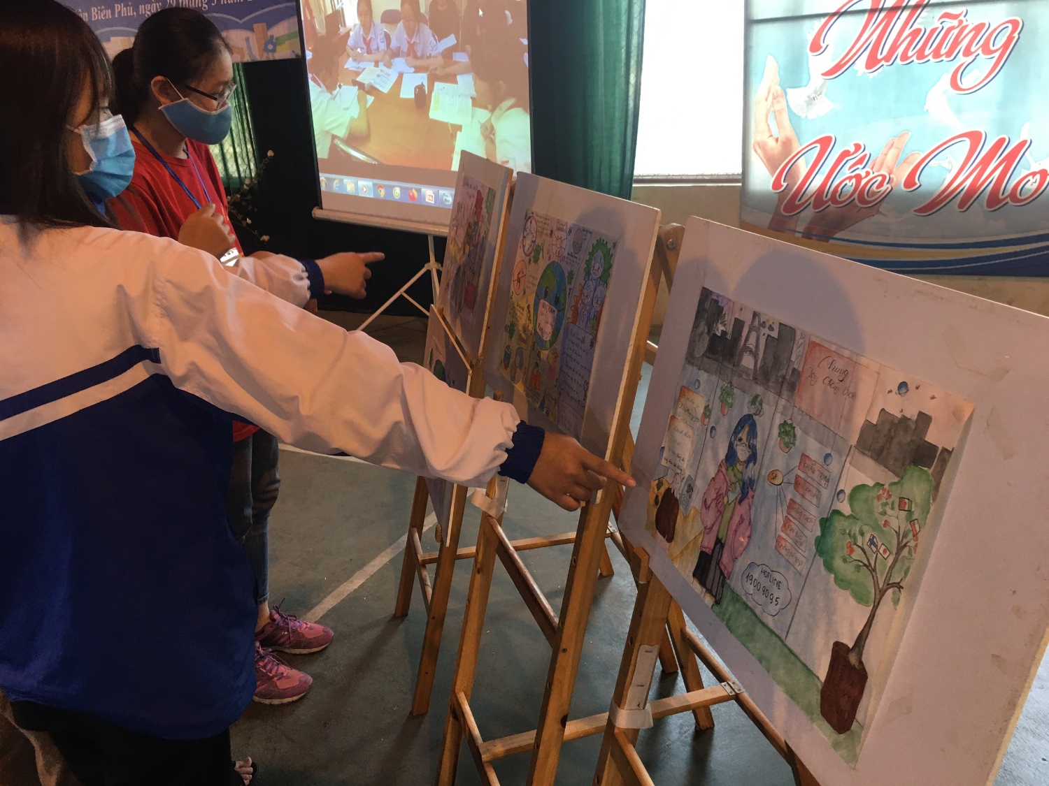 0a75def22ff5ddab84e4 Copy