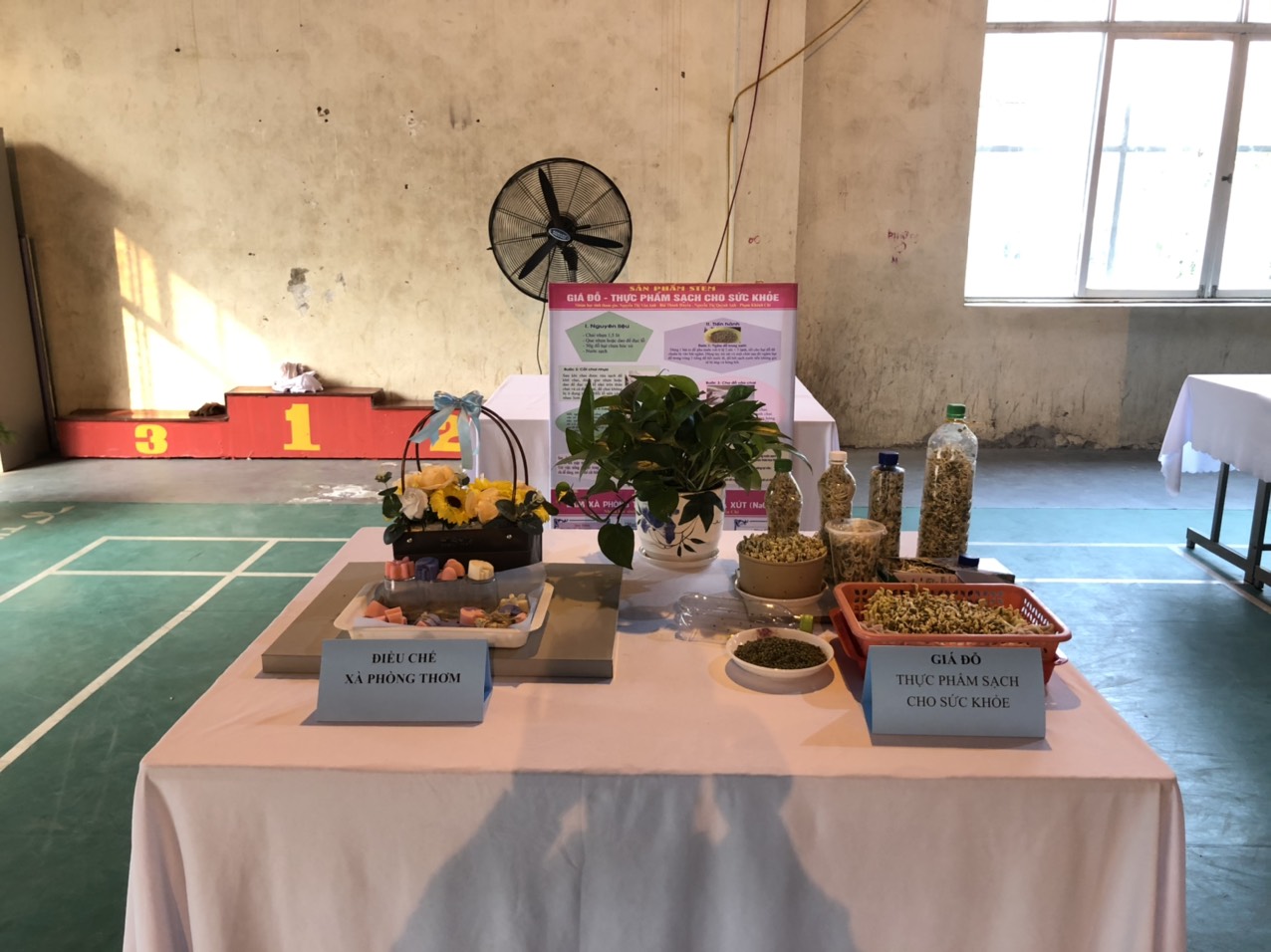 z2404687551324 973b42a9a56f6171a3806ffaf90571df