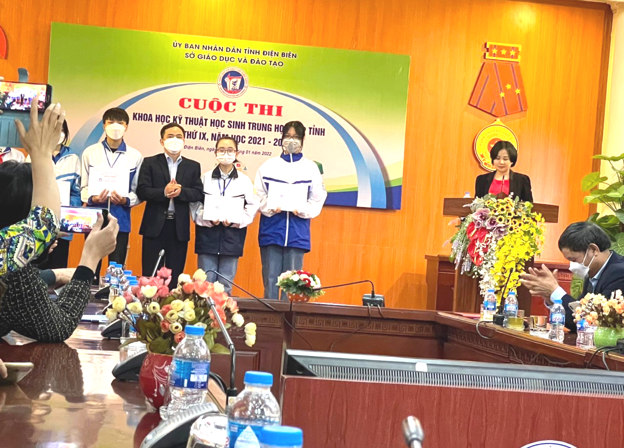 2 nhận giải KHKT cấp tỉnh