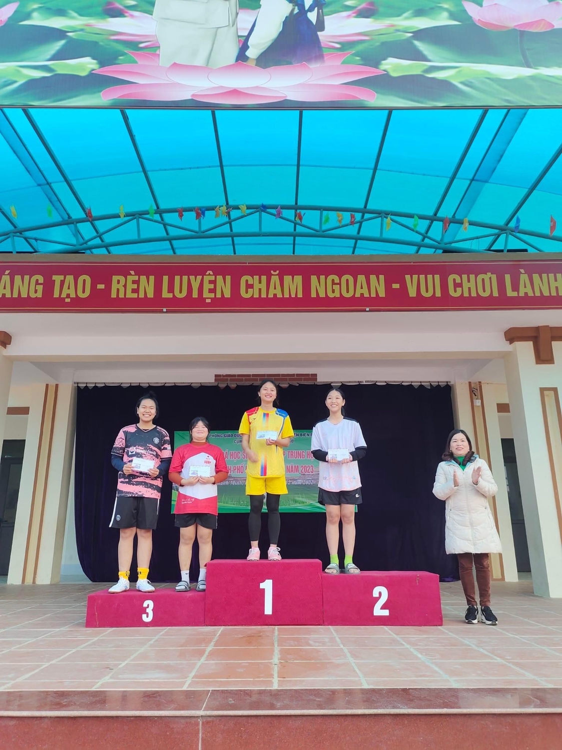 z3994227580982 d295daaa6f59c1d0f1f81cf0be4e539b