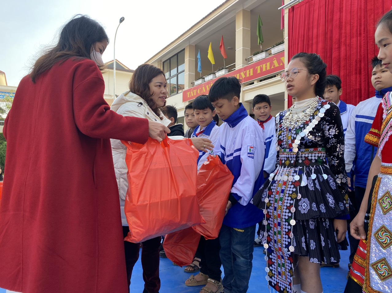 z5131755655057 3675ea57e5dc1089b99c383d3860af04